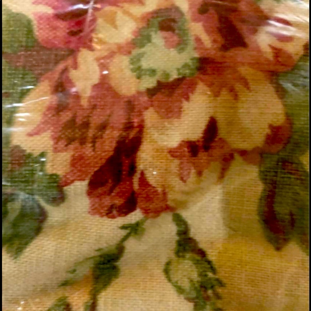 Ralph Lauren King bedskirt